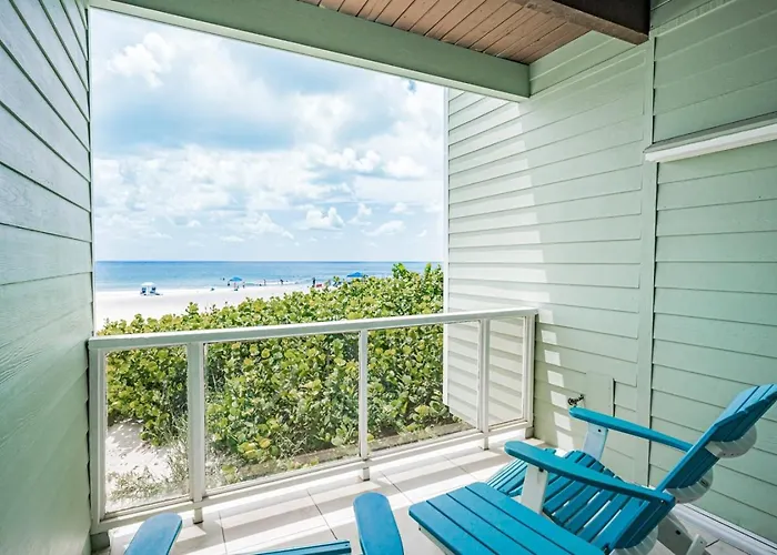 2br - Condo, Two Balconies, Minutes To