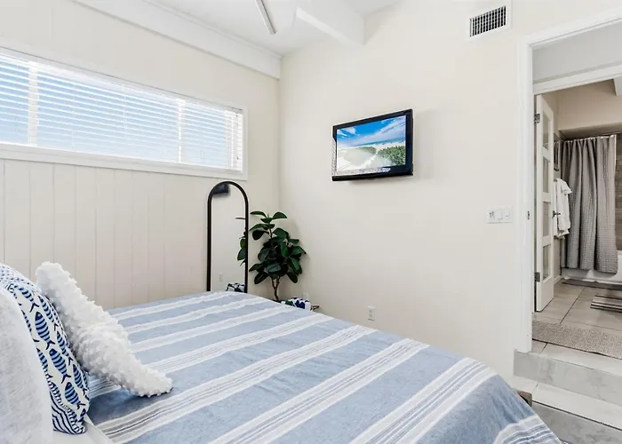 2br - Condo, Two Balconies, Minutes To Apartamento *