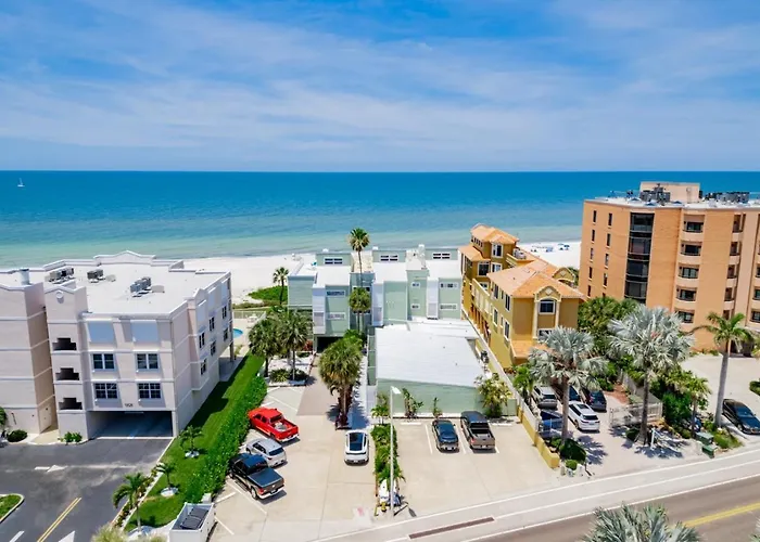 2br - Condo, Two Balconies, Minutes To * Clearwater Beach