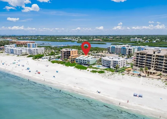 2br - Condo, Two Balconies, Minutes To Clearwater Beach